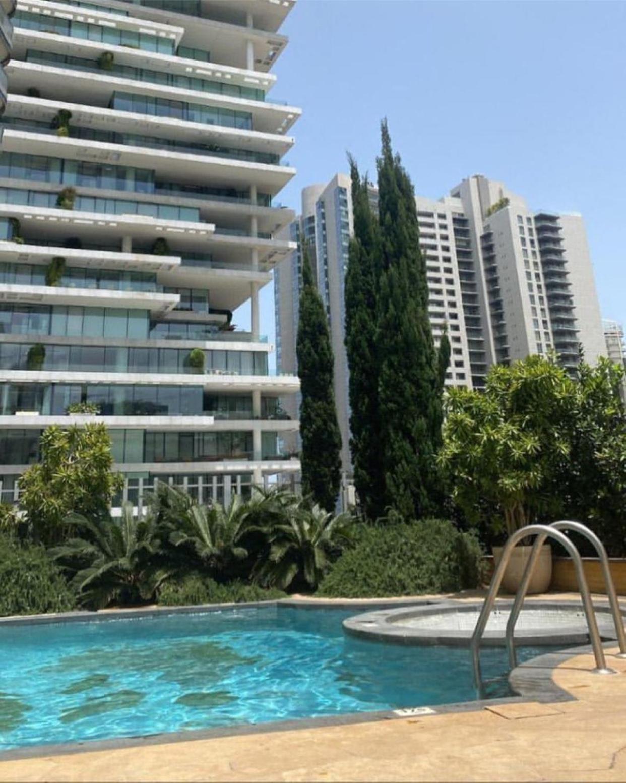 Versace Tower Luxury Suites - Downtown Beirut Luaran gambar